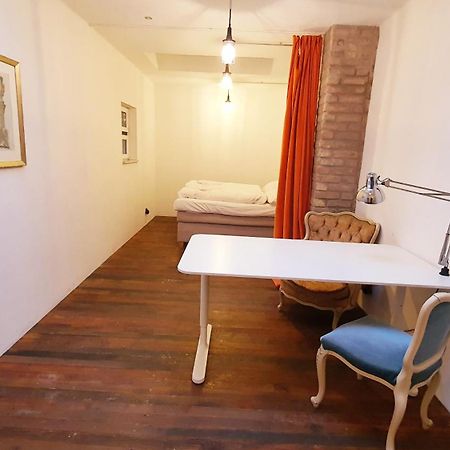 Helles Zimmer Im Loft Маннгейм Екстер'єр фото